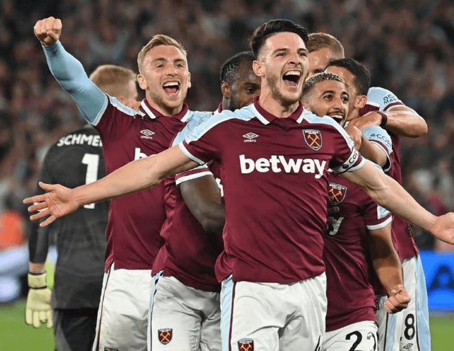 赛点 ｜ 曼联解雇阿莫林后能避免再犯致命错误吗 也许他们的病根在高层